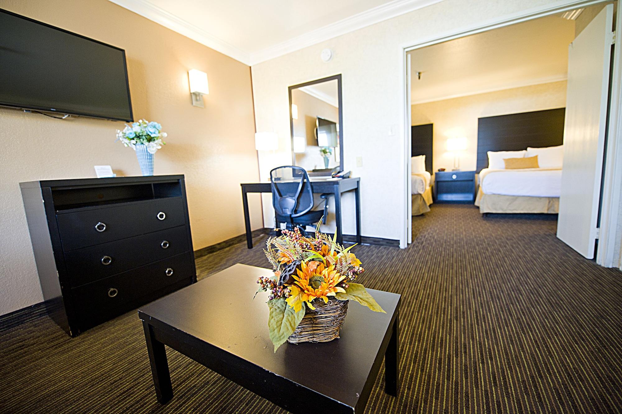 Hotel d'Lins Ontario Airport Exterior foto
