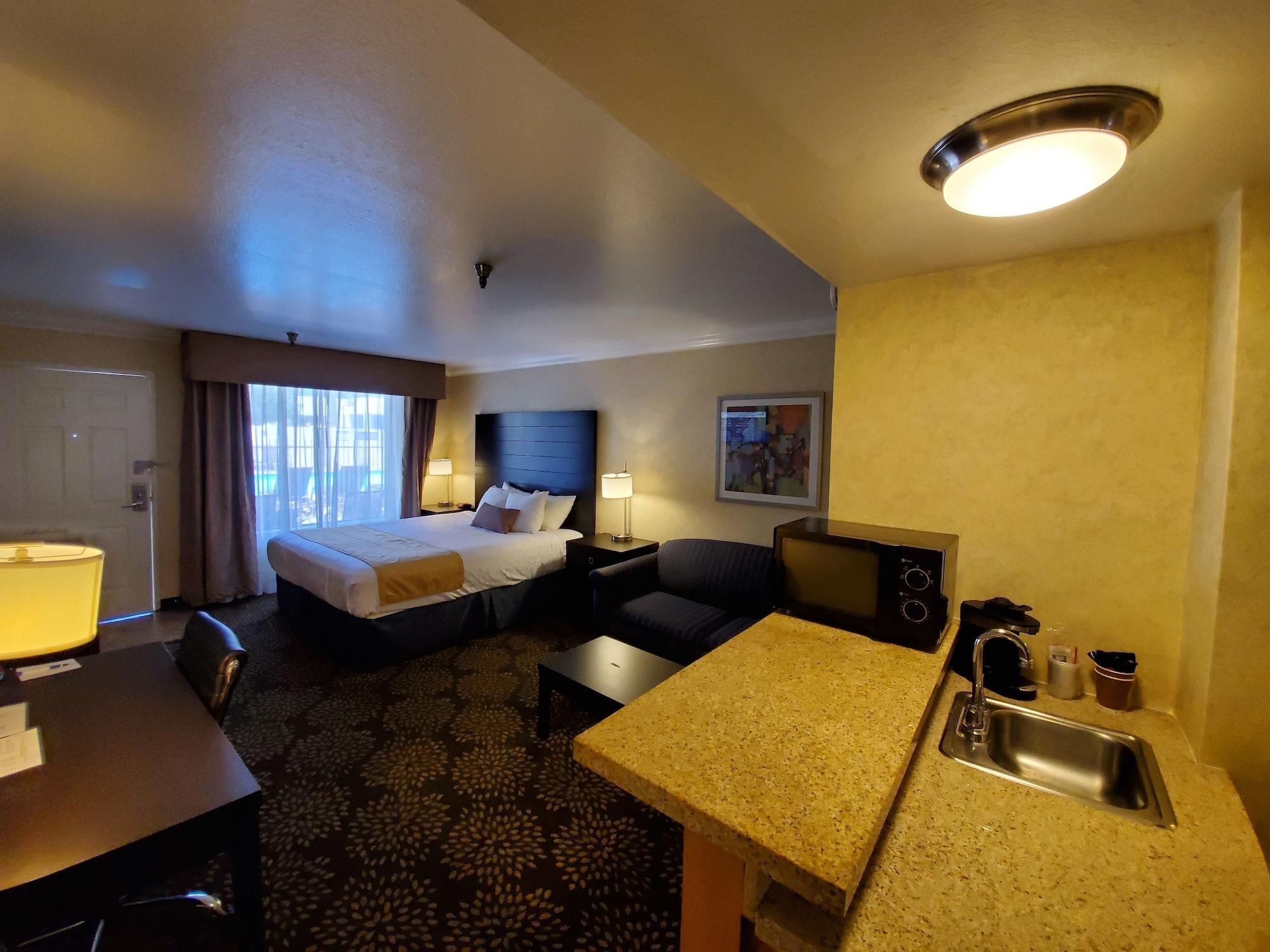 Hotel d'Lins Ontario Airport Exterior foto